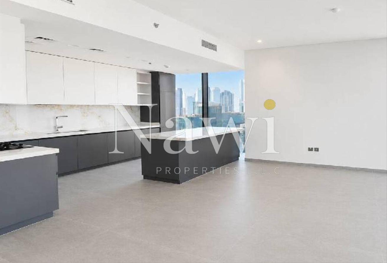 Spacious 3BR + Maid | Burj Khalifa & Canal Views photo 4