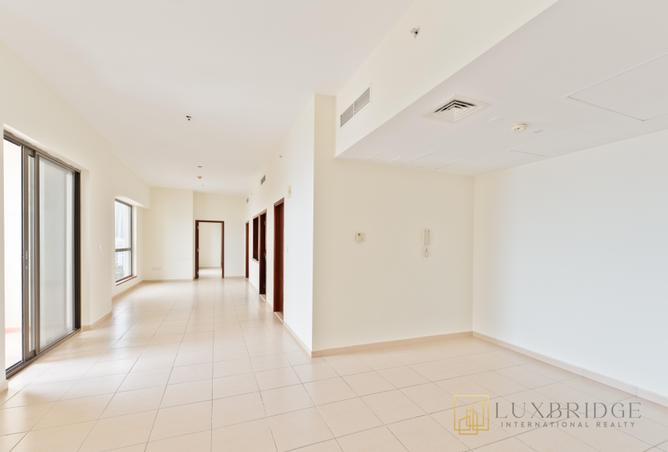 71087888 - صورة العقار 3