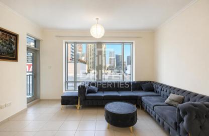 Apartment - 1 - 1 for rent in Burj Views podium - Burj Views - Downtown Dubai - Dubai