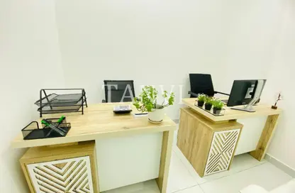 Office Space - 1 Bedroom - 1 Bathroom for rent in Red Avenue - Al Garhoud - Dubai Office Space - 1 Bedroom - 1 Bathroom for rent in Red Avenue - Al Garhoud - Dubai