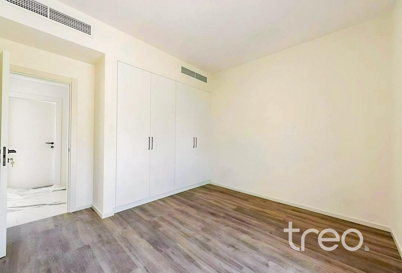 5 Beds | Renovated | Pool | Exclusive photo 15