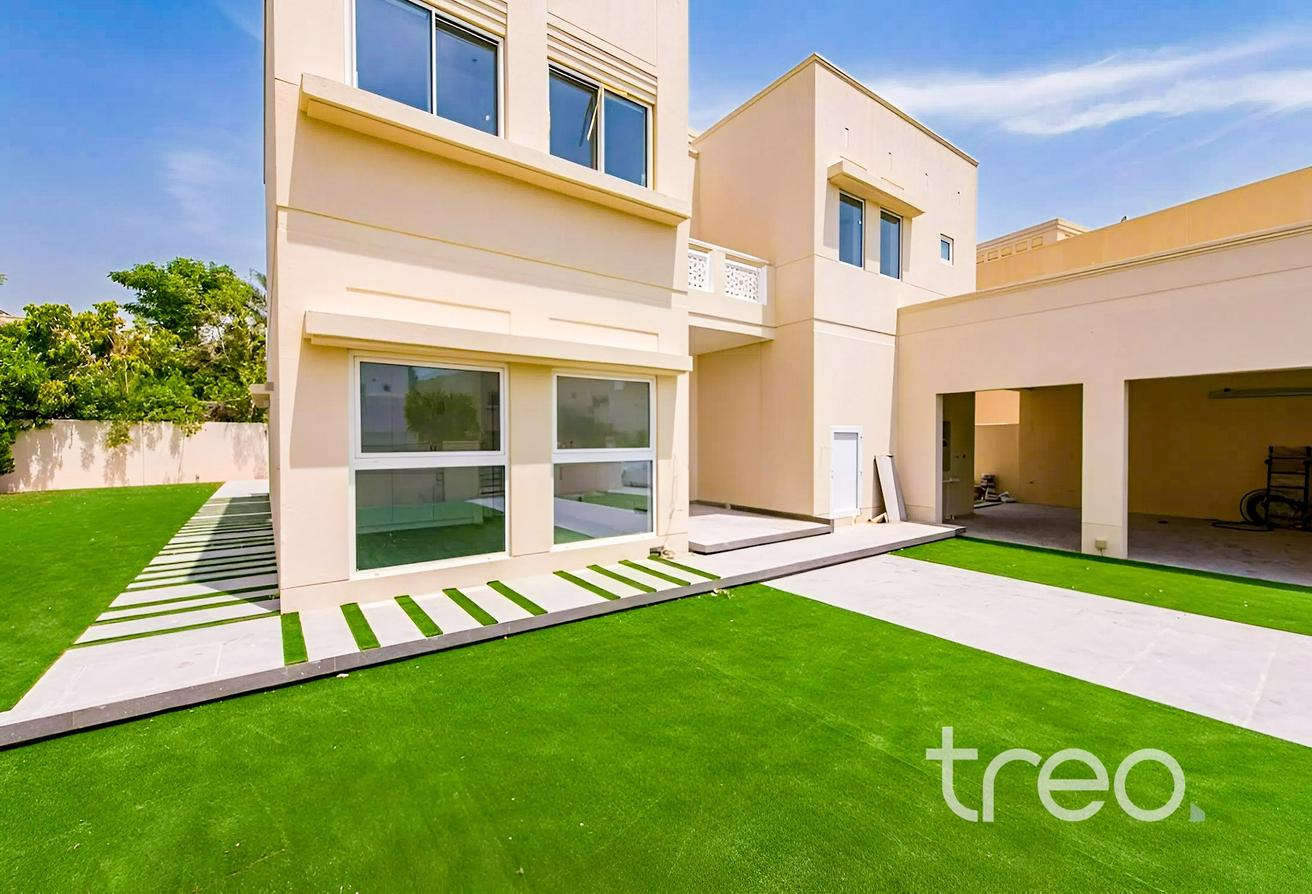 5 Beds | Renovated | Pool | Exclusive photo 23