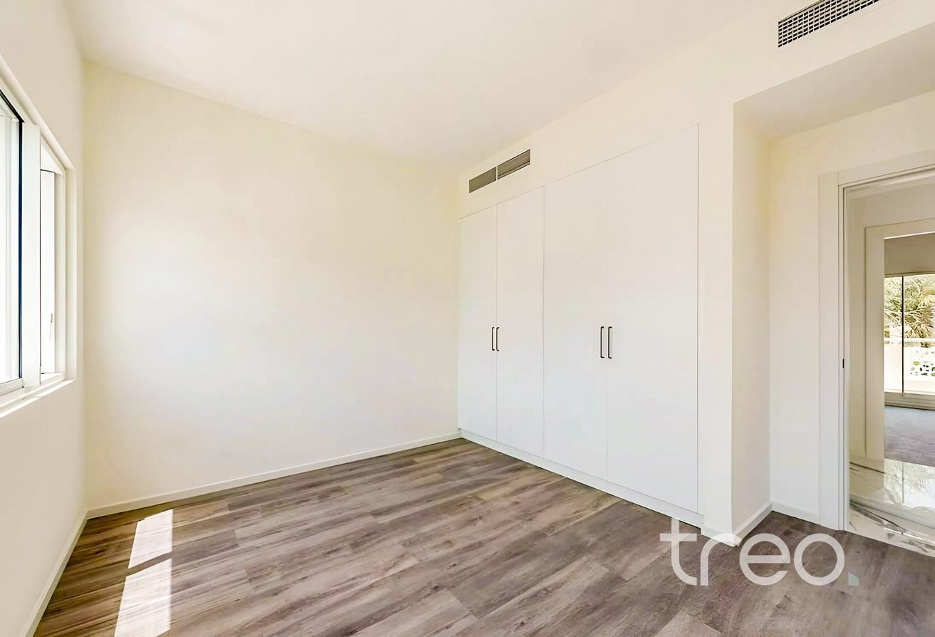 5 Beds | Renovated | Pool | Exclusive photo 17