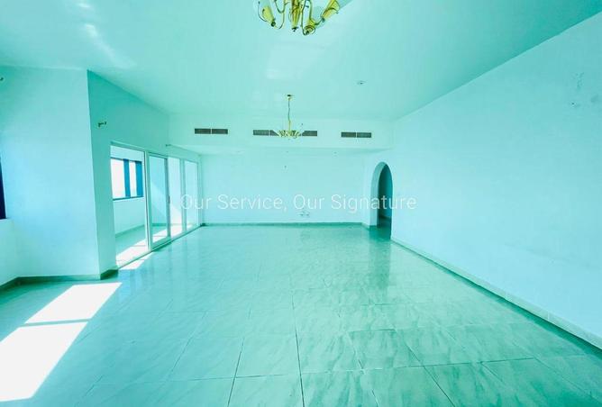 118606920 - Property Image 3