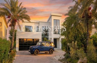Villa - 4 Bedrooms - 5 Bathrooms for sale in Entertainment Foyer - Oasis Clusters - Jumeirah Islands - Dubai