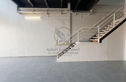 Shop - Studio - 1 Bathroom for rent in Industrial Building 13 - Industrial Area 13 - Sharjah Industrial Area - Sharjah
