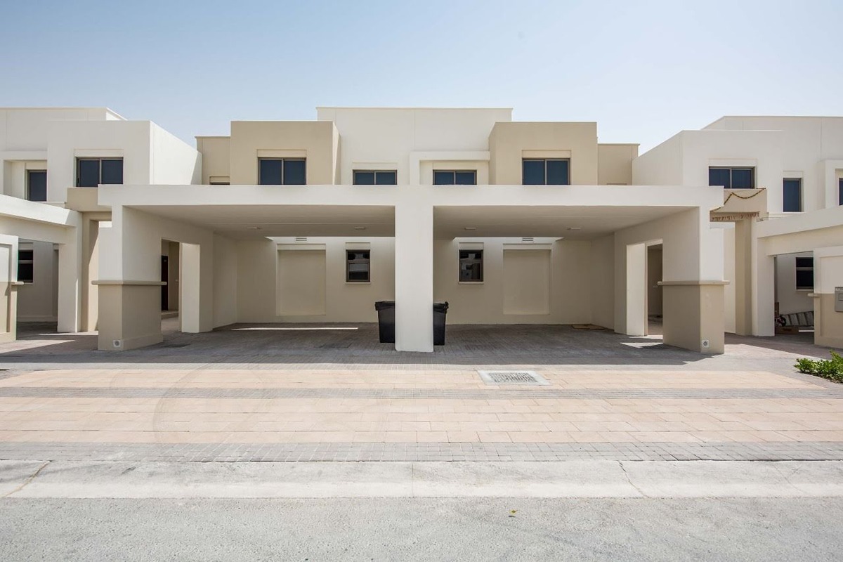 3BR + Maids | Near Pool and Park | Vacant
