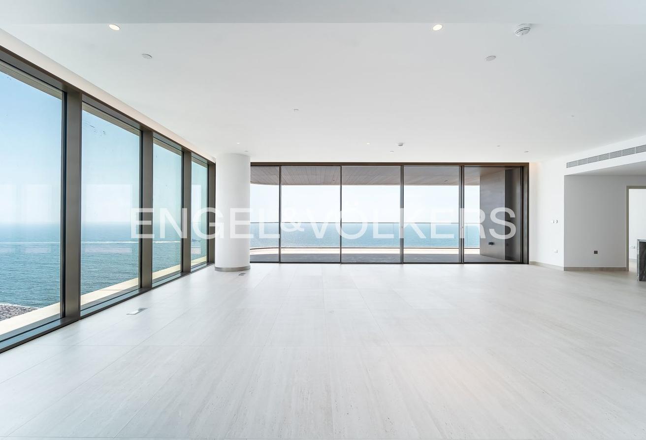 Exclusive | Ocean View | Top Floor | Corner Unit photo 4