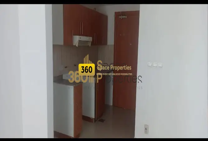76565932 - Property Image 3