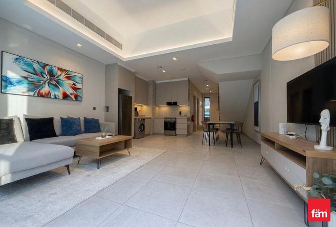 Furnished | Vacant | Modern Fittings
