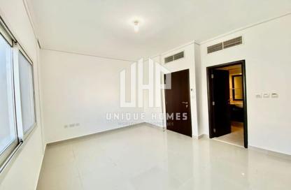 Villa - 3 Bedrooms - 4 Bathrooms for sale in Arabian Style - Al Reef Villas - Al Reef - Abu Dhabi Villa - 3 Bedrooms - 4 Bathrooms for sale in Arabian Style - Al Reef Villas - Al Reef - Abu Dhabi
