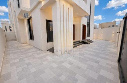 Villa - 5 - 7 for sale in Al Zaheya Gardens - Al Zahya - Ajman