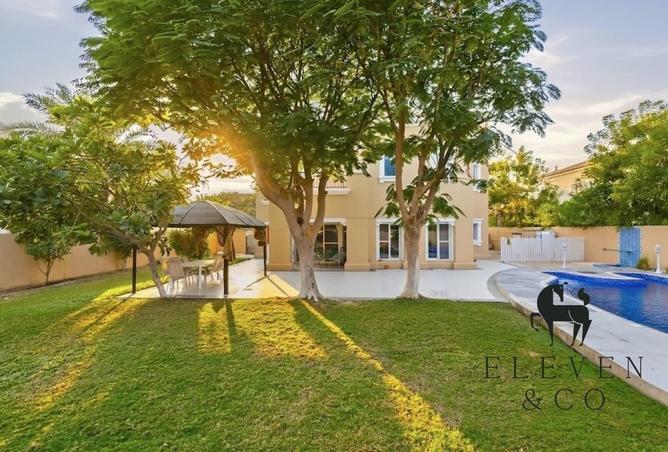 4BR Villa | Private Pool | Large Plot