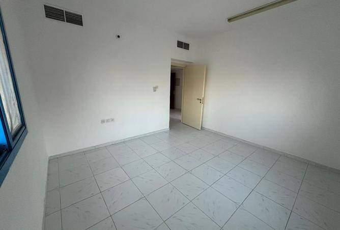 120181205 - Property Image 3