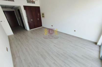 Apartment - Studio - 1 Bathroom for rent in Al Barsha South 5 - Al Barsha South - Al Barsha - Dubai