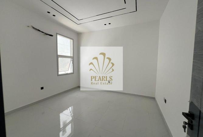 135184624 - Property Image 3