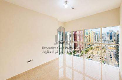 Apartment - 1 Bedroom - 1 Bathroom for rent in Al Falah Street - City Downtown - Abu Dhabi