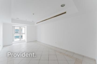 Apartment - 1 Bedroom - 2 Bathrooms for rent in Princess Tower - Dubai Marina - Dubai