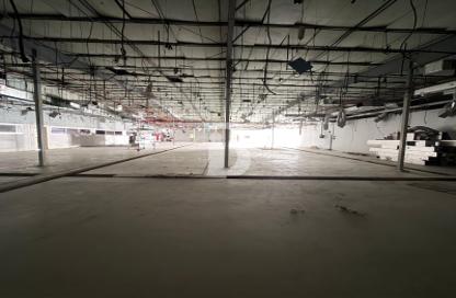 Warehouse - Studio for sale in Al Quoz Industrial Area - Al Quoz - Dubai