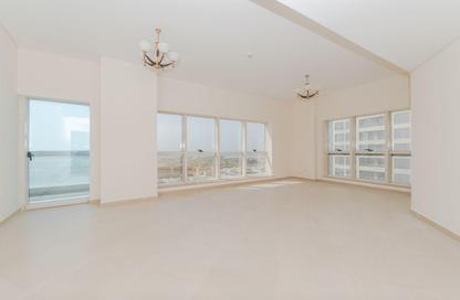 Apartment - 3 Bedrooms - 5 Bathrooms for sale in Dubai Jewel Tower - Dubai Internet City - Dubai