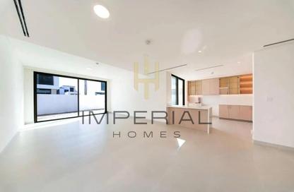 Villa - 3 - 4 for rent in Fairway Villas 2 - Emaar South - Dubai South (Dubai World Central) - Dubai Villa - 3 - 4 for rent in Fairway Villas 2 - Emaar South - Dubai South (Dubai World Central) - Dubai