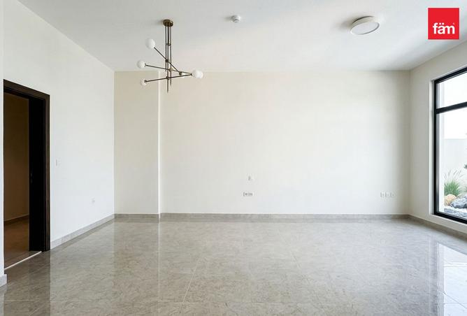 136567206 - Property Main Image