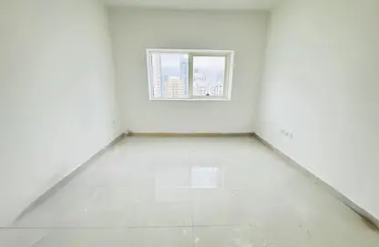 شقة - غرفة نوم - 1 حمام للايجار في شارع التعاون الجديد - التعاون - الشارقة شقة - غرفة نوم - 1 حمام للايجار في شارع التعاون الجديد - التعاون - الشارقة