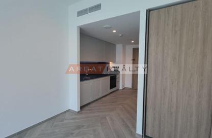 Apartment - Studio - 1 for rent in Peninsula Three - Peninsula - Business Bay - Dubai