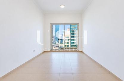 Apartment - 1 - 1 for rent in Mayfair Tower - Business Bay - Dubai