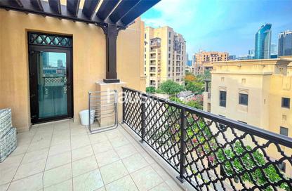 Apartment - 1 Bedroom - 2 Bathrooms for sale in Zanzebeel 3 - Zanzebeel - Old Town - Downtown Dubai - Dubai
