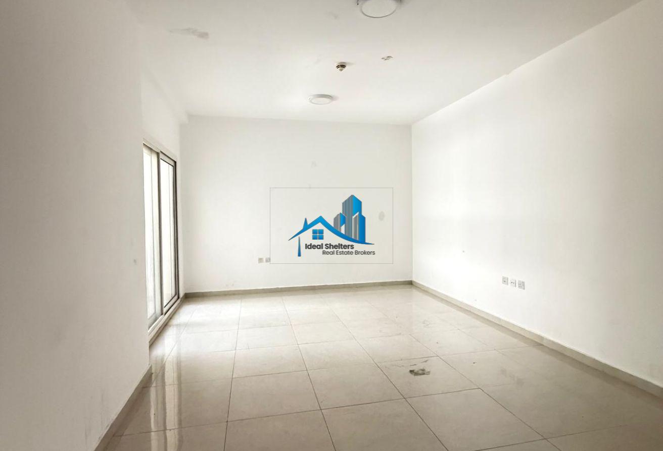 SPACIOU 2BHK WITH BALCONY FULL FAMILY BUILDING 60K photo 7