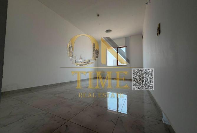 128842799 - Property Image 2