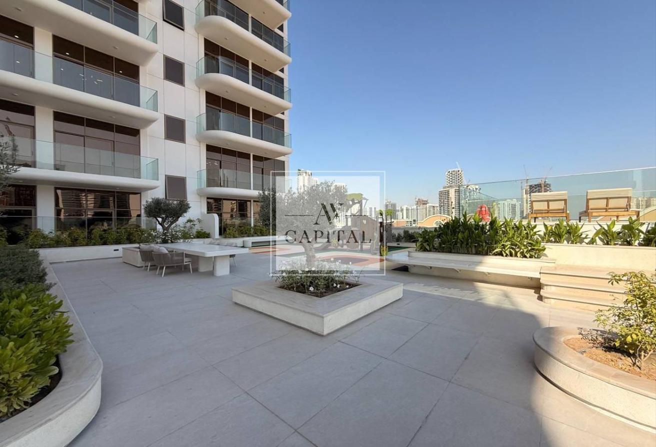 Luxury | Brand new building | furnished | Vacant photo 10