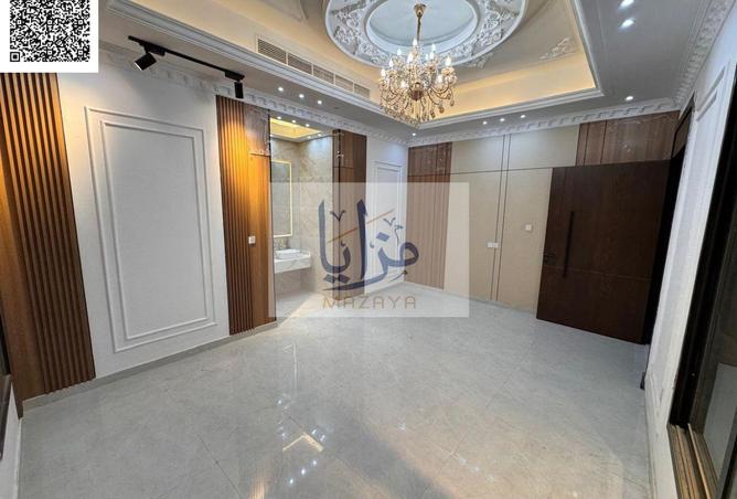 53605810 - Property Image 3