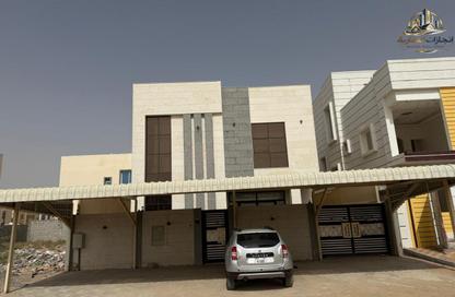 فيلا - 5 غرف نوم - 7 حمامات للايجار في الحليو 2 - الحليو - عجمان