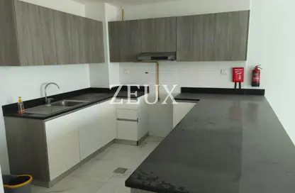 Apartment - 2 Bedrooms - 4 Bathrooms for sale in 5th Avenue - Al Furjan - Dubai