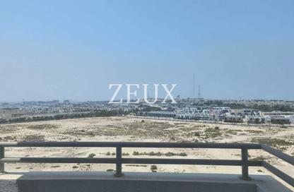 Apartment - 2 Bedrooms - 4 Bathrooms for sale in 5th Avenue - Al Furjan - Dubai