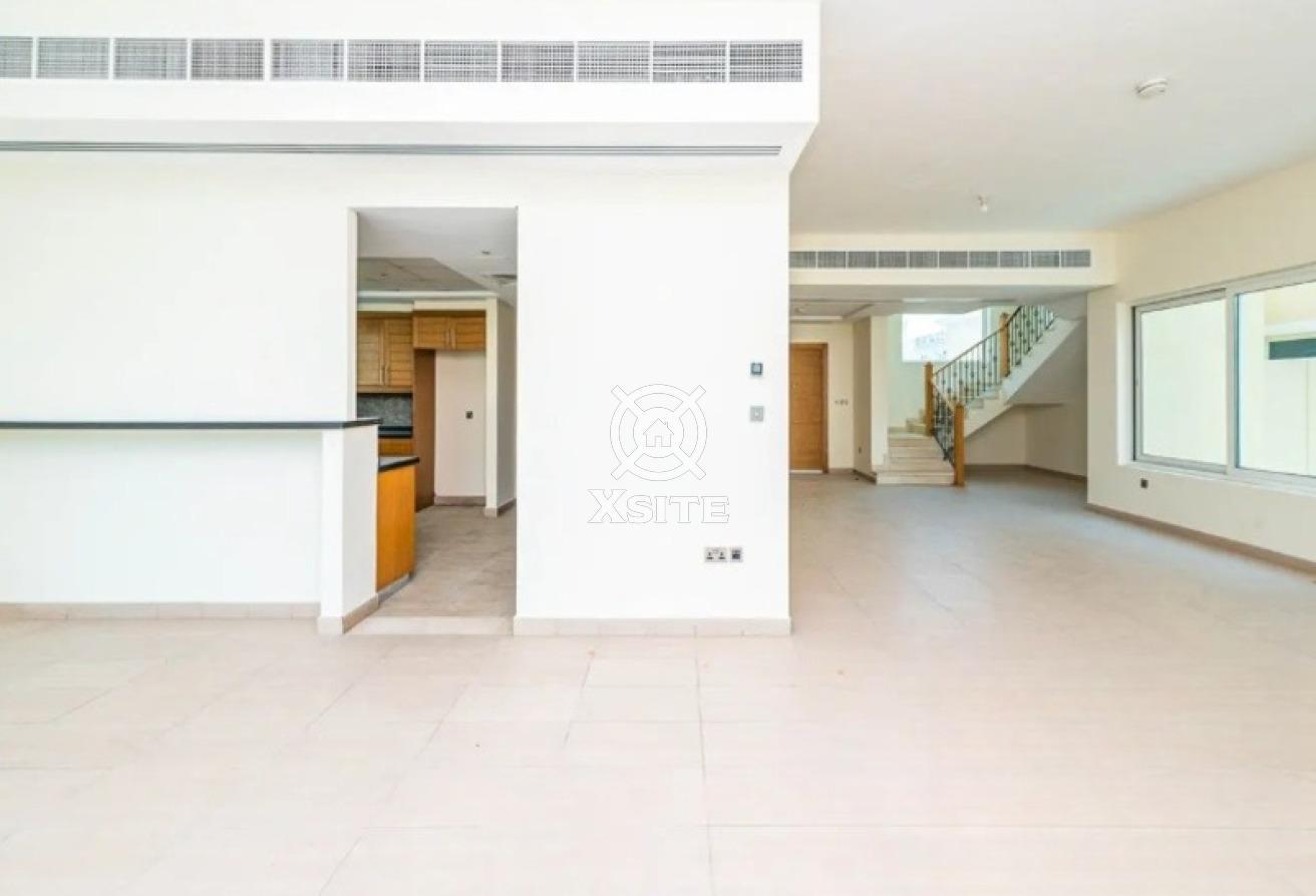 Elegant 4 BR + Maid | Vacant | Ready To Move photo 7