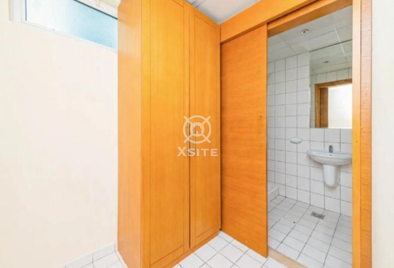 Elegant 4 BR + Maid | Vacant | Ready To Move photo 10