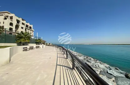 Apartment - 3 Bedrooms - 5 Bathrooms for rent in The Pearl Residences at Saadiyat - Saadiyat Island - Abu Dhabi