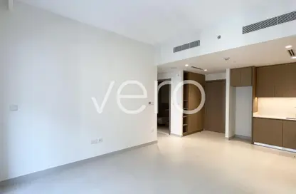 شقة - غرفة نوم - 1 حمام للايجار في سيدار في كريك بيتش مبنى 4 - سيدار - جريك بيتش - مرسى خور دبي - دبي