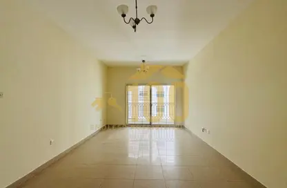 Apartment - 1 Bedroom - 2 Bathrooms for rent in Classic Apartments - CBD (Central Business District) - International City - Dubai