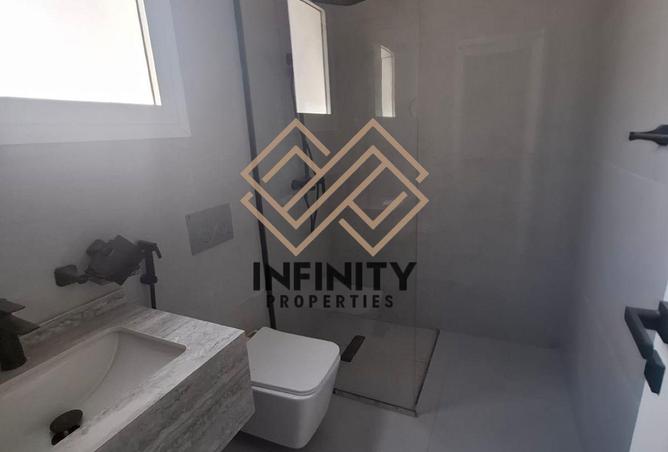 98681106 - Property Image 3