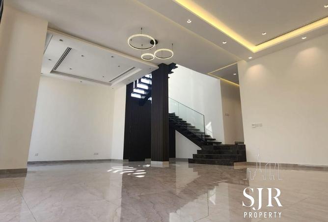 128370107 - Property Image 3