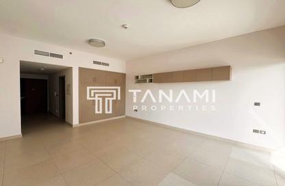 Apartment - Studio - 1 Bathroom for rent in Al Waleed Garden 2 - Al Waleed Garden - Al Jaddaf - Dubai