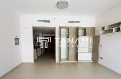 Apartment - Studio - 1 Bathroom for rent in Al Waleed Garden 2 - Al Waleed Garden - Al Jaddaf - Dubai