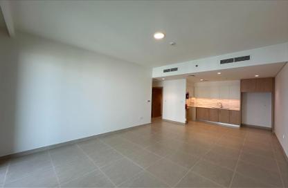 Apartment - 3 Bedrooms - 3 Bathrooms for rent in Seagate Building 3 - Seagate - Mina Rashid - Dubai