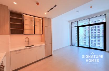 Apartment - 1 - 2 for rent in Parkside Views - Dubai Hills Estate - Dubai