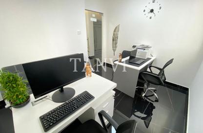 Office Space - Studio - 1 Bathroom for rent in Horizone Building - Port Saeed - Deira - Dubai