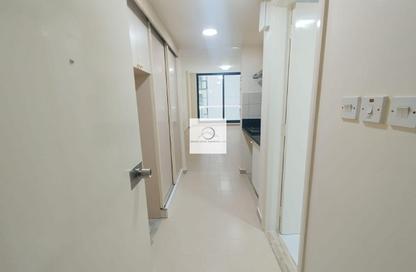 Apartment - Studio - 1 Bathroom for rent in Golden Sands 6 - Al Mankhool - Bur Dubai - Dubai Apartment - Studio - 1 Bathroom for rent in Golden Sands 6 - Al Mankhool - Bur Dubai - Dubai